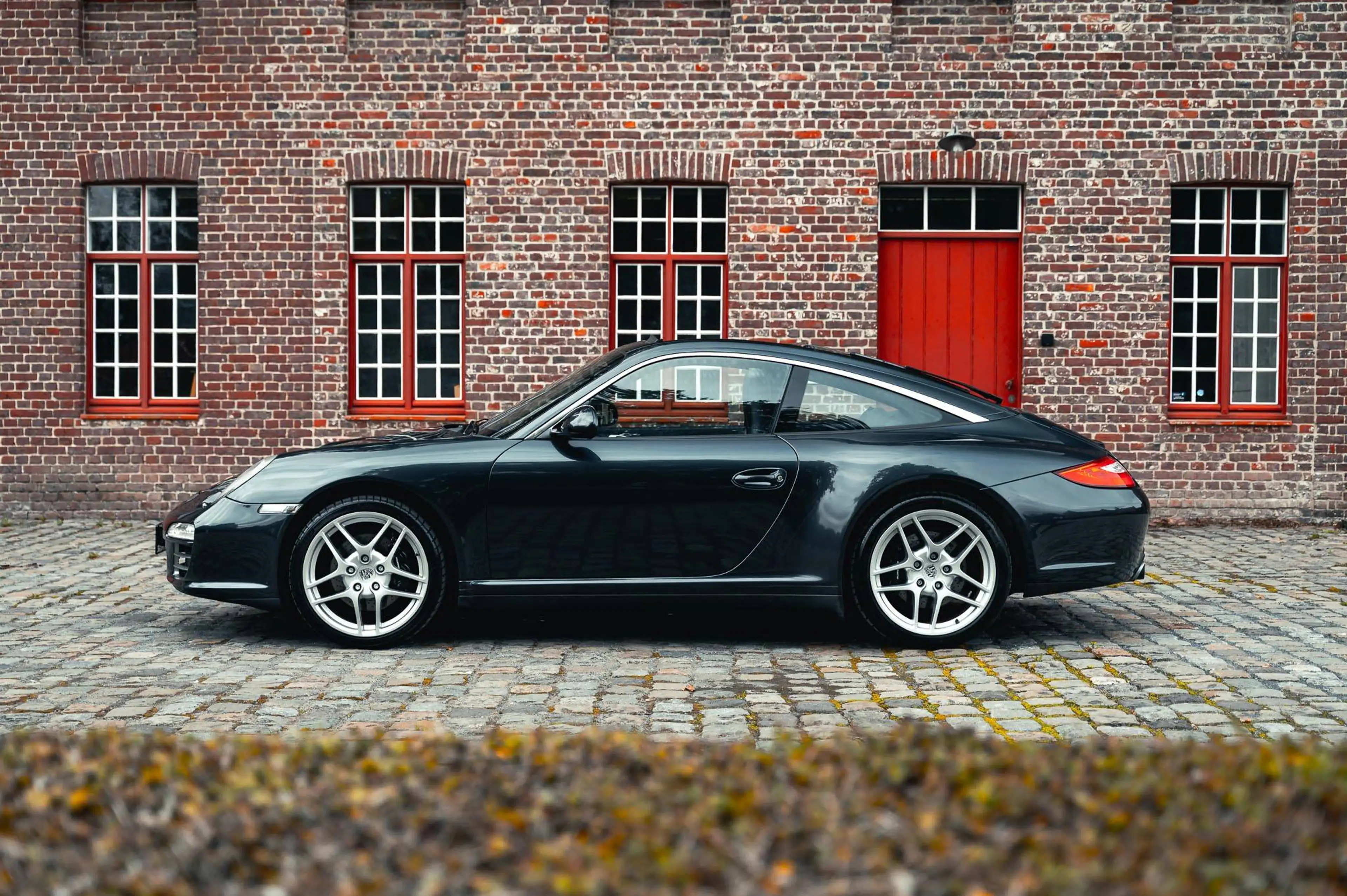 Porsche 997 .2 911 TARGA 4 / MANUAL / SPORT EXHAUST / MAJOR SERVICE DONE + TIRES + RADIATORS / BELGIAN — photo 6