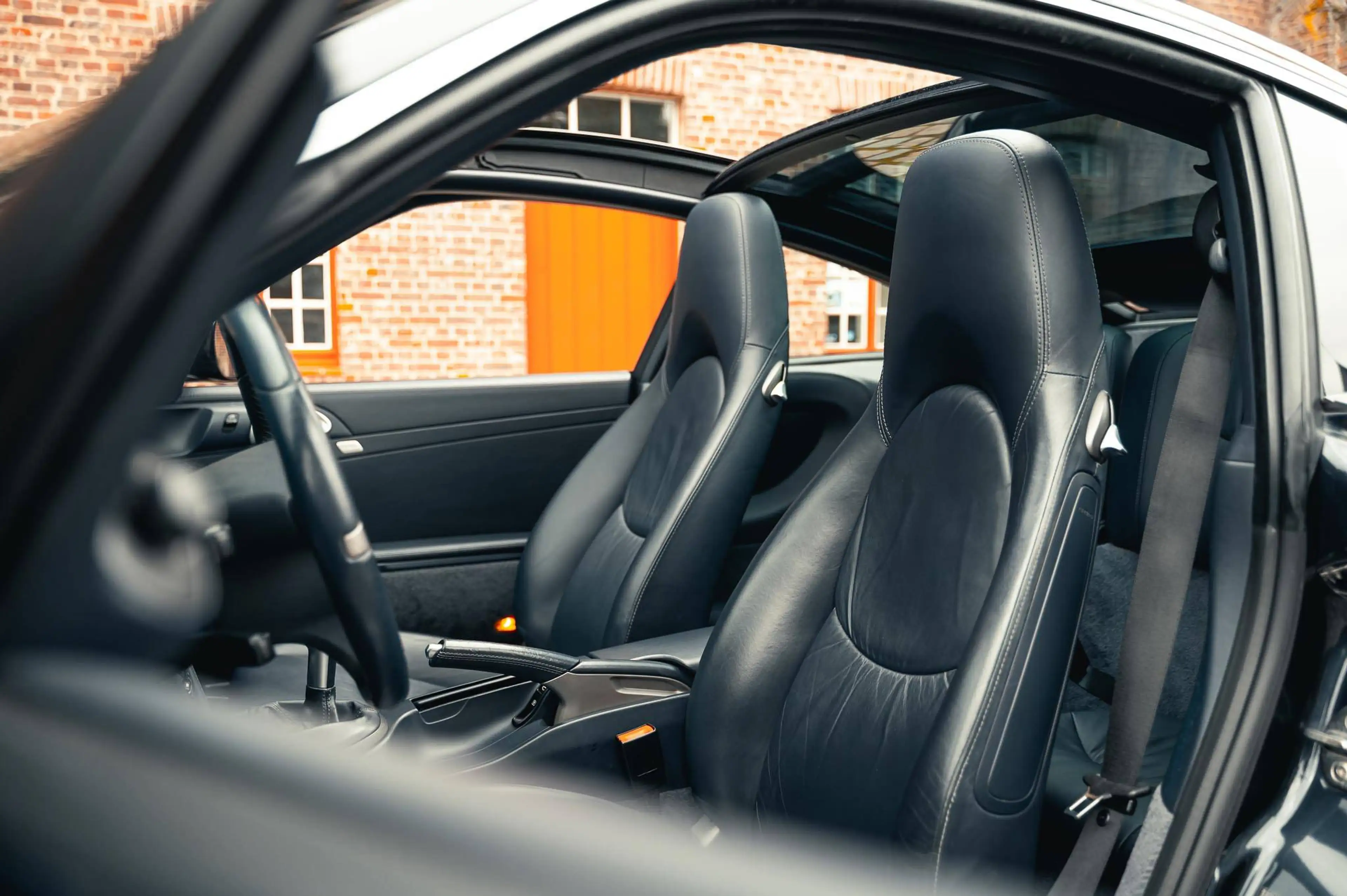 Porsche 997 .2 911 TARGA 4 / MANUAL / SPORT EXHAUST / MAJOR SERVICE DONE + TIRES + RADIATORS / BELGIAN — photo 15