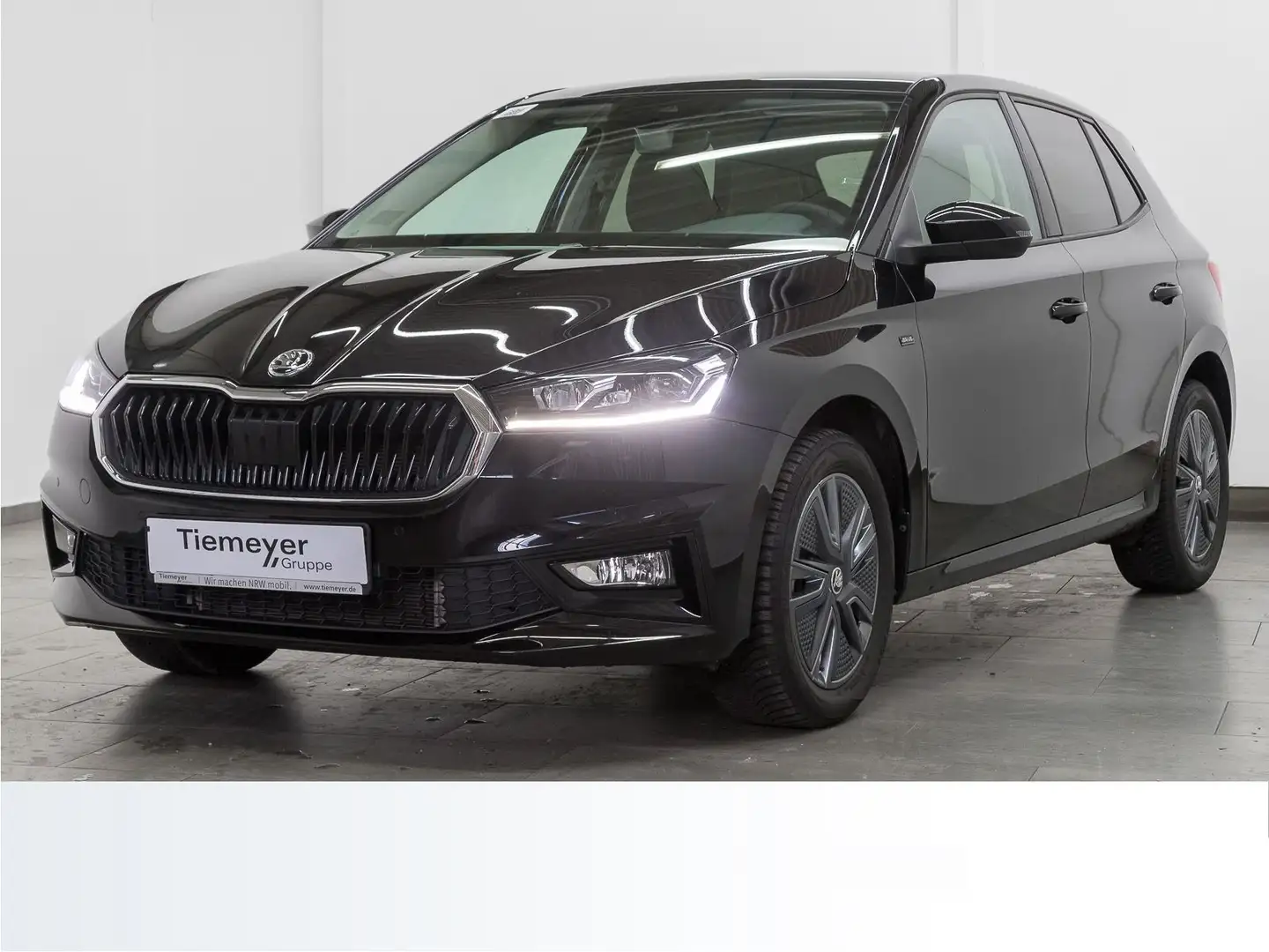 Skoda Fabia 1.5 TSI DSG SELECTION PANO NAVI LED SITZHZ Nero - 2