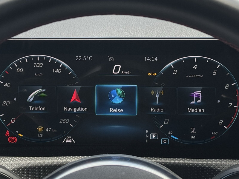 Mercedes-Benz CLA 180 CLA 180 Coupé AMG Pano Night Ambiente RüCam Navi — photo 12