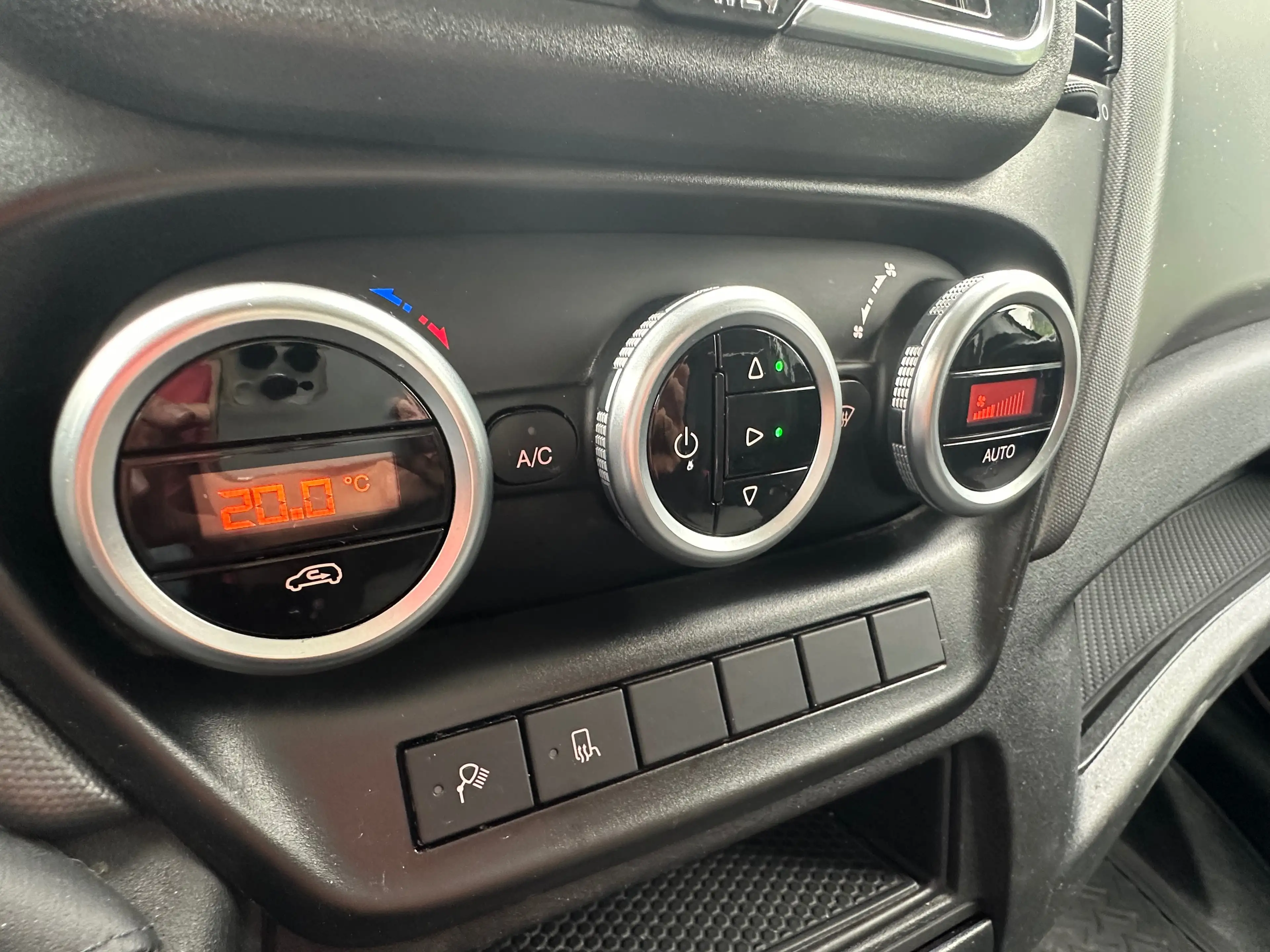 Iveco Daily 3.0 Daily 35-180 Hi-Matic L4-H2*BTW wagen*Camera*Apple CarPlay*Luchtgeveerde zetel* — photo 14