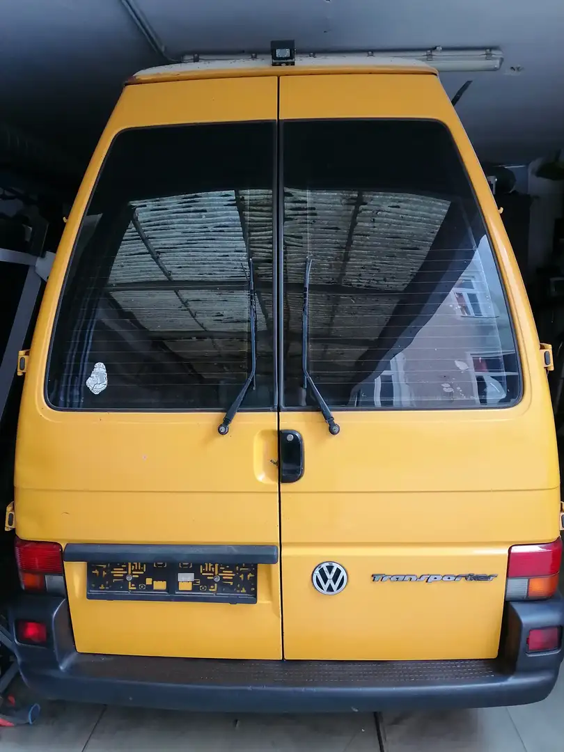 Volkswagen T4 Kombi Bulli Hochdach /Lange Version T4 Žlutá - 1