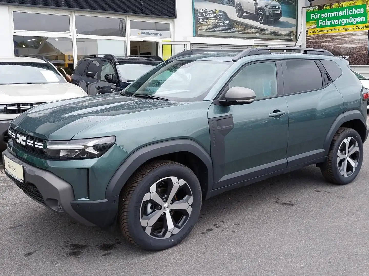 Dacia Duster TCe 130 Journey 4x4 ALLRAD Grün - 1
