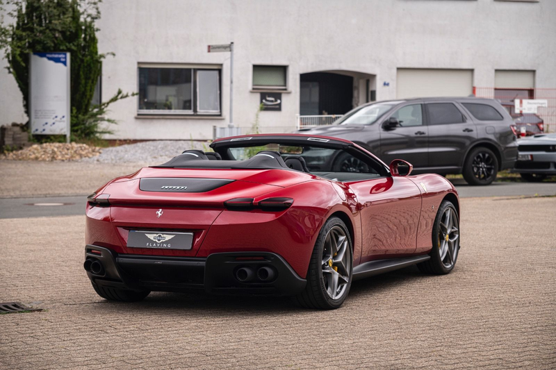 Ferrari Roma Spider - 20" - Daytona-Sitz - Rosso Mugello — photo 17