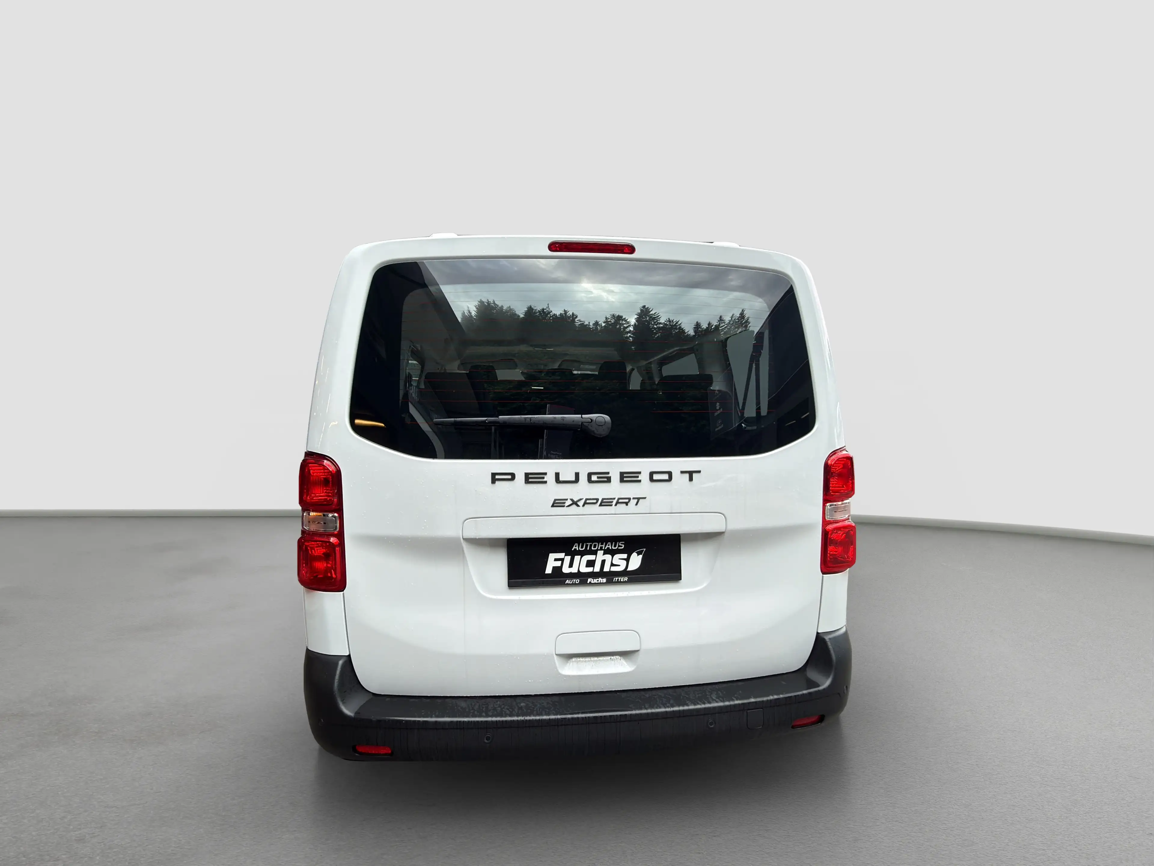Peugeot Expert Expert KOMBI L2 BHDI 180 EAT8 — photo 4