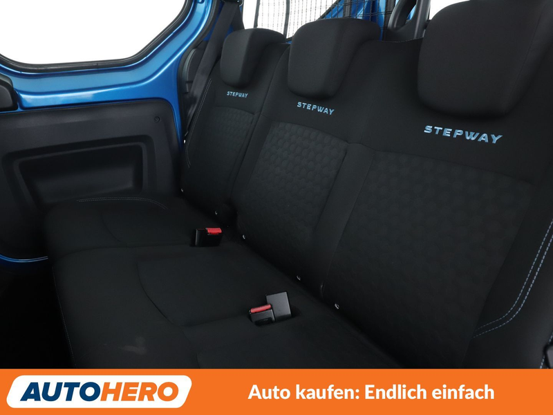 Dacia Dokker 1.5 dCi Diesel Stepway*NAVI*TEMPO*PDC*SHZ* — photo 14