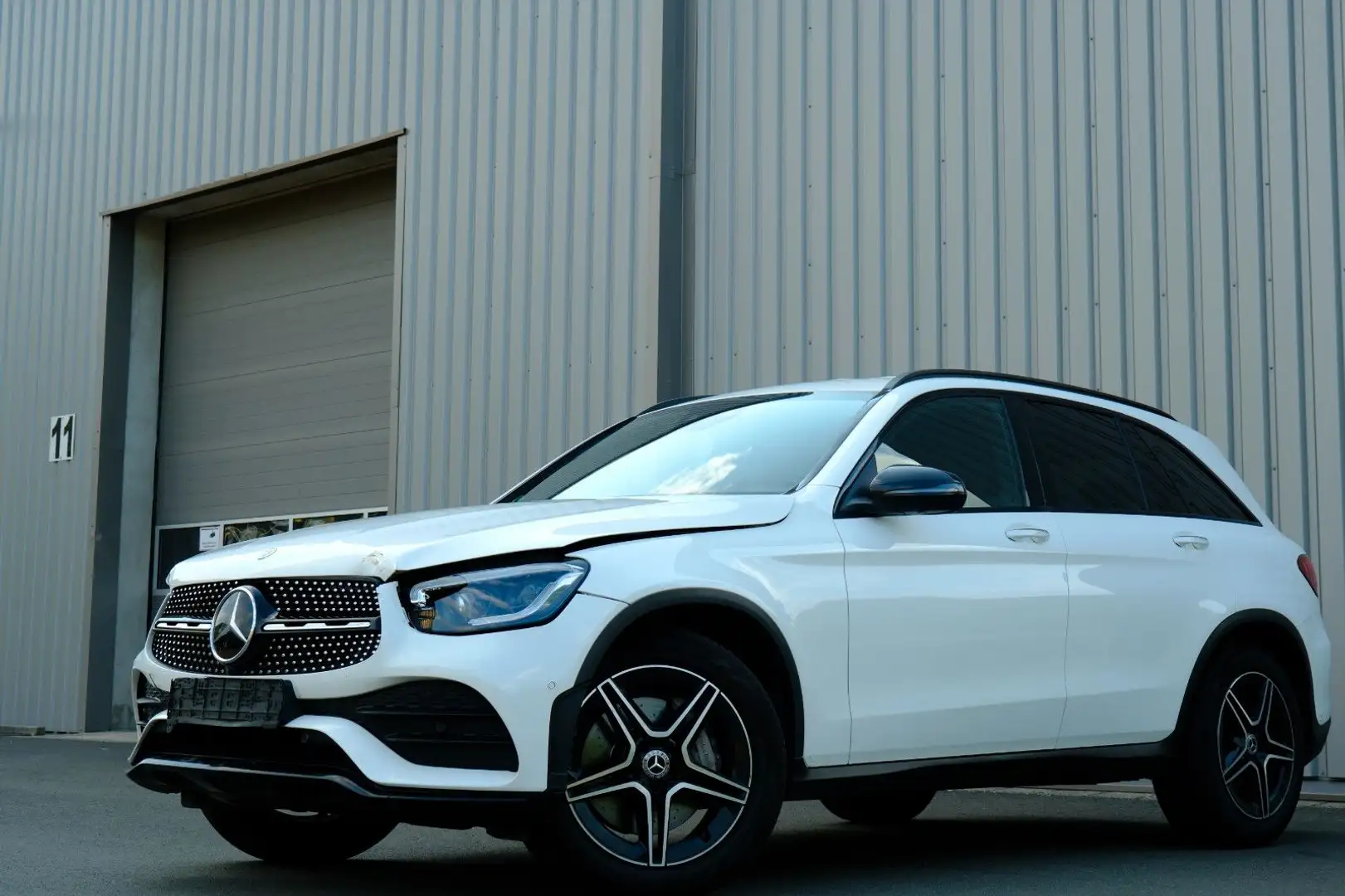 Mercedes-Benz GLC 400 d 4Matic/AMG -Line//ACC/ leichter Unfall - 1