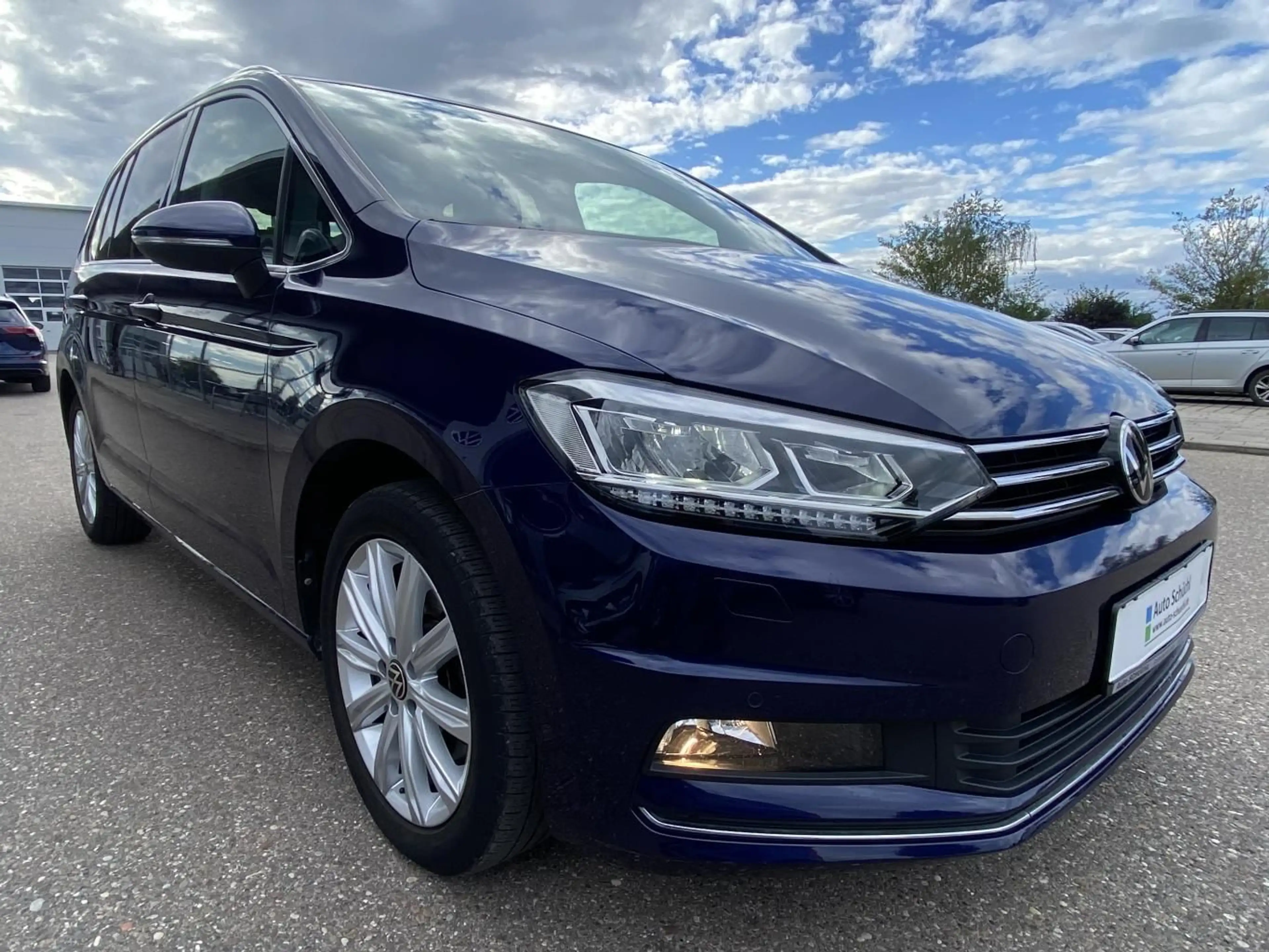 Volkswagen Touran 1.5 TSI HIGHLINE DSG 7-SITZER AHK+ACC+KAM — photo 7