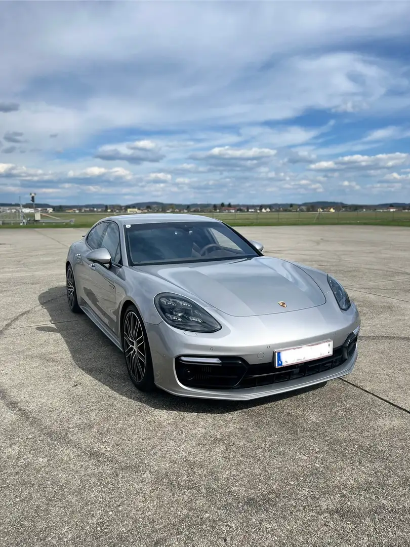 Porsche Panamera 4 E-Hybrid PHEV Aut. - 1
