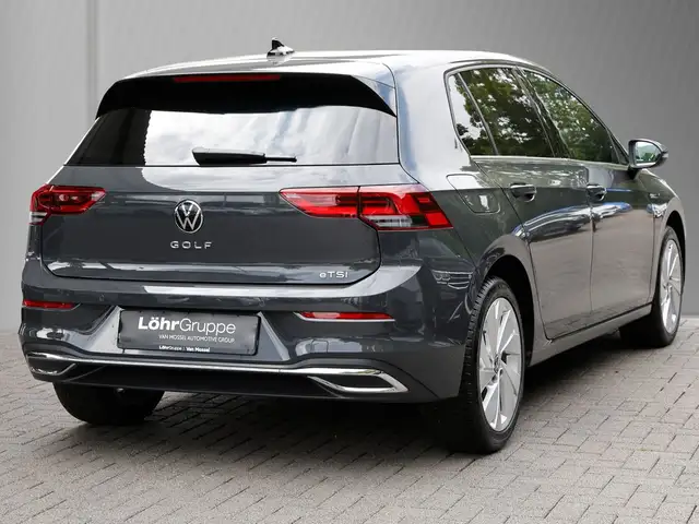 Volkswagen Golf view 6