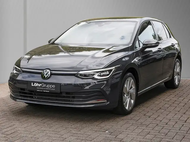 Volkswagen Golf view 4
