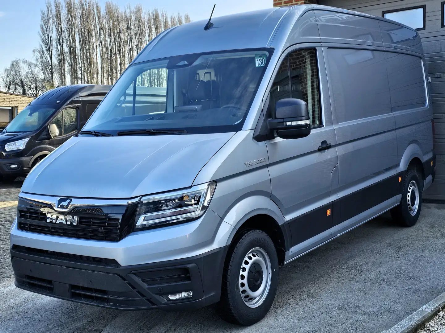 MAN TGE 3.180 44990EX NIEUW 0KM 2025 FACELIFT - Trekh 3TON Plateado - 2