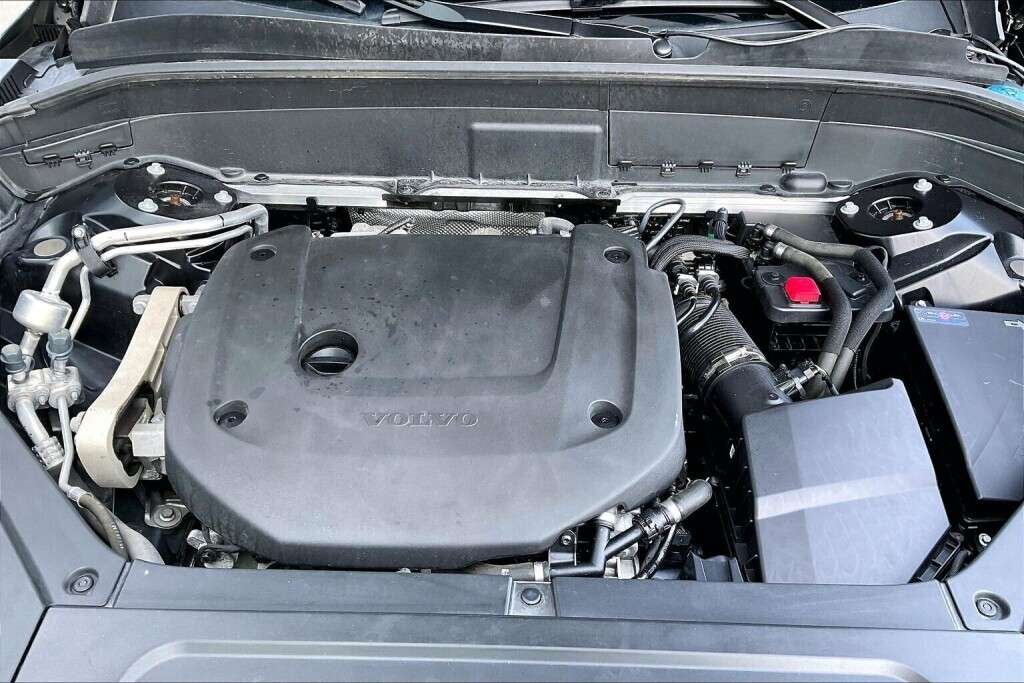 2024 Volvo XC90 B6 Awd thumb 9