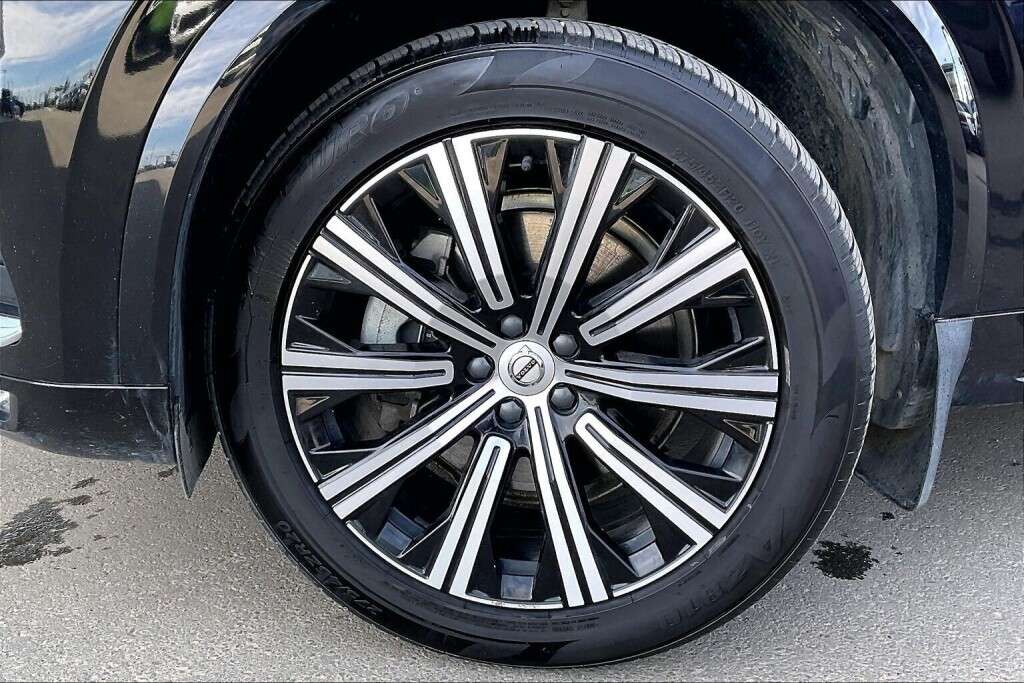 2024 Volvo XC90 B6 Awd thumb 8