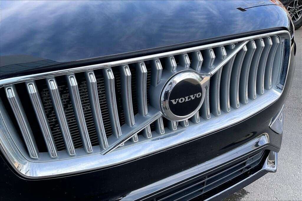 2024 Volvo XC90 B6 Awd thumb 30