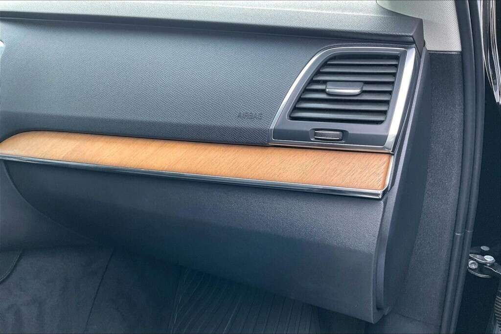 2024 Volvo XC90 B6 Awd thumb 16