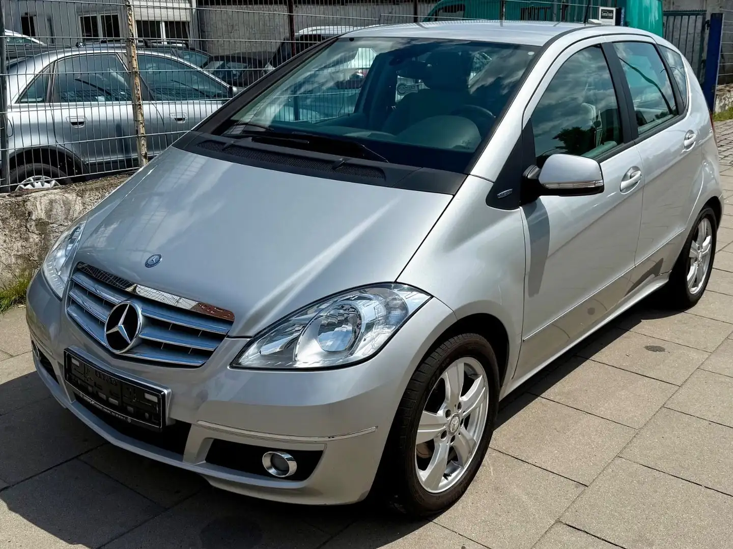Mercedes-Benz A 160 A -Klasse A 160 /Vollleder Silber - 1