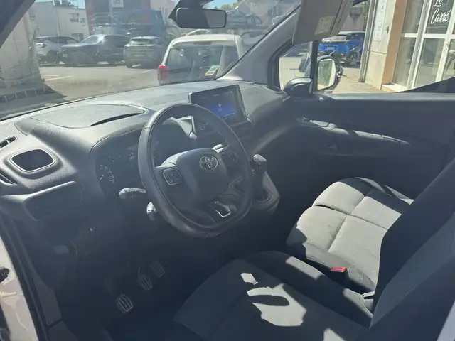 Toyota Proace view 9