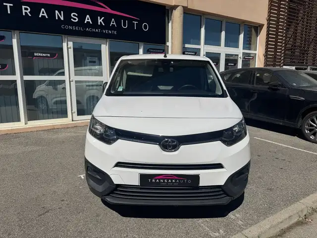 Toyota Proace view 8