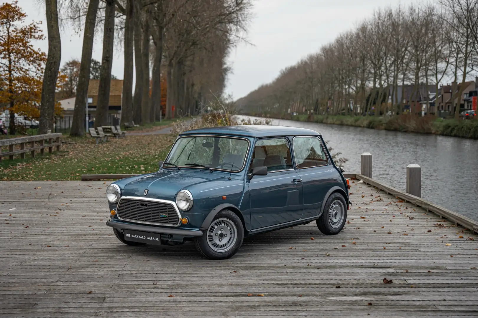 Austin Mini Mayfair Bleu - 1