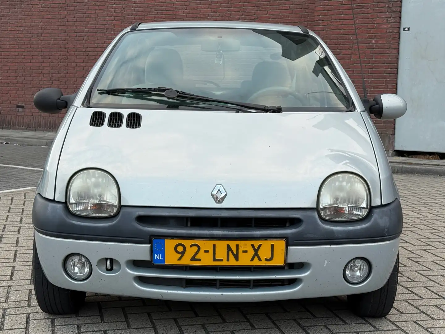 Renault Twingo 1.2-16V Privilège|AIRCO|TREKHAAK|APK|INRUILKOOPJE Gris - 2
