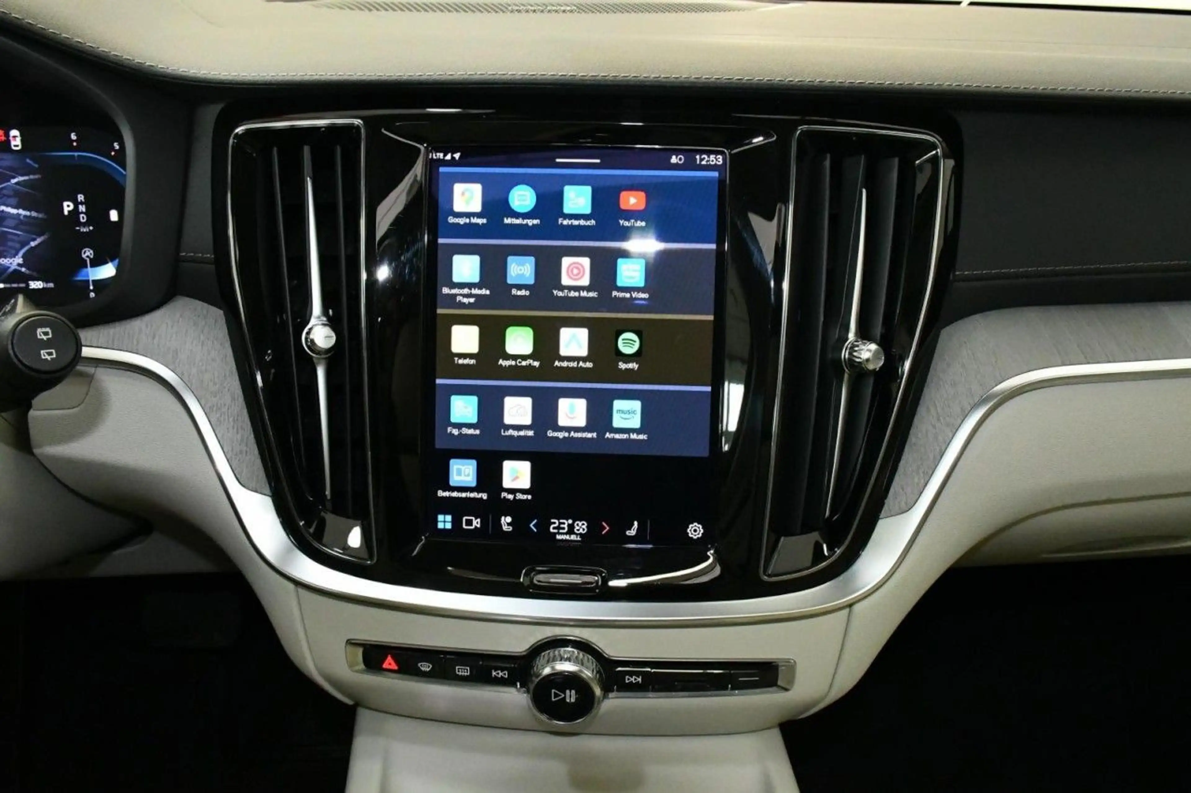 Volvo V60 Cross Country Country B4 AWD Ultim ACC*PAN*HuD*MASSG Klima Navi — photo 15