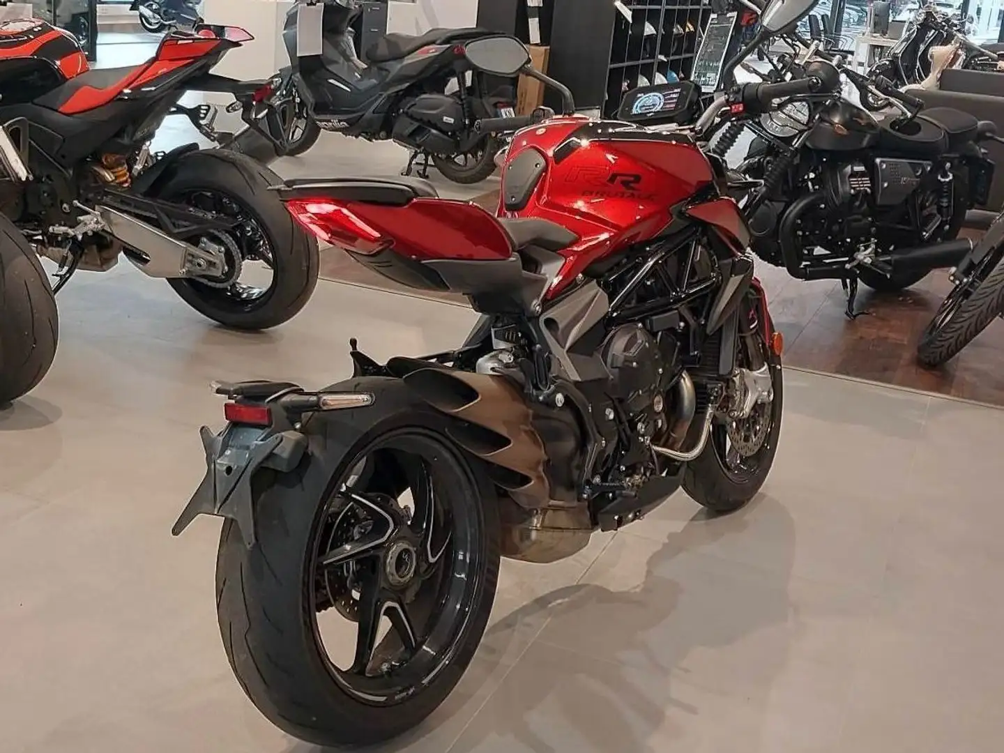 MV Agusta Brutale 800 RR *1.HAND* GARANTIE* TOP* - 2