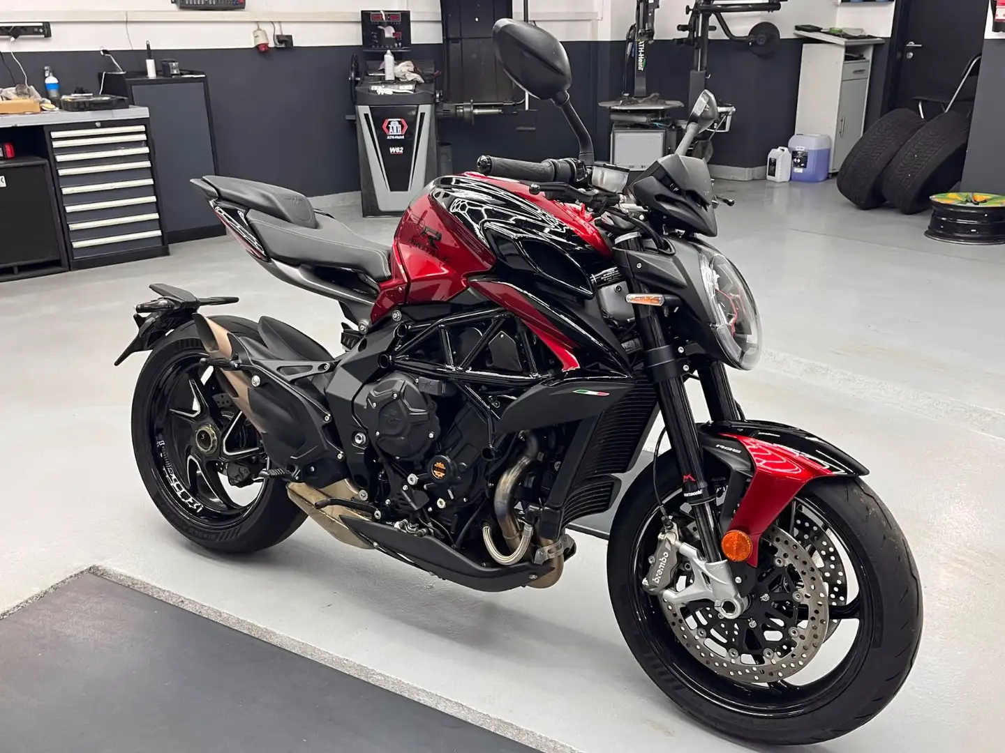 MV Agusta Brutale 800 RR *1.HAND* GARANTIE* TOP* - 1