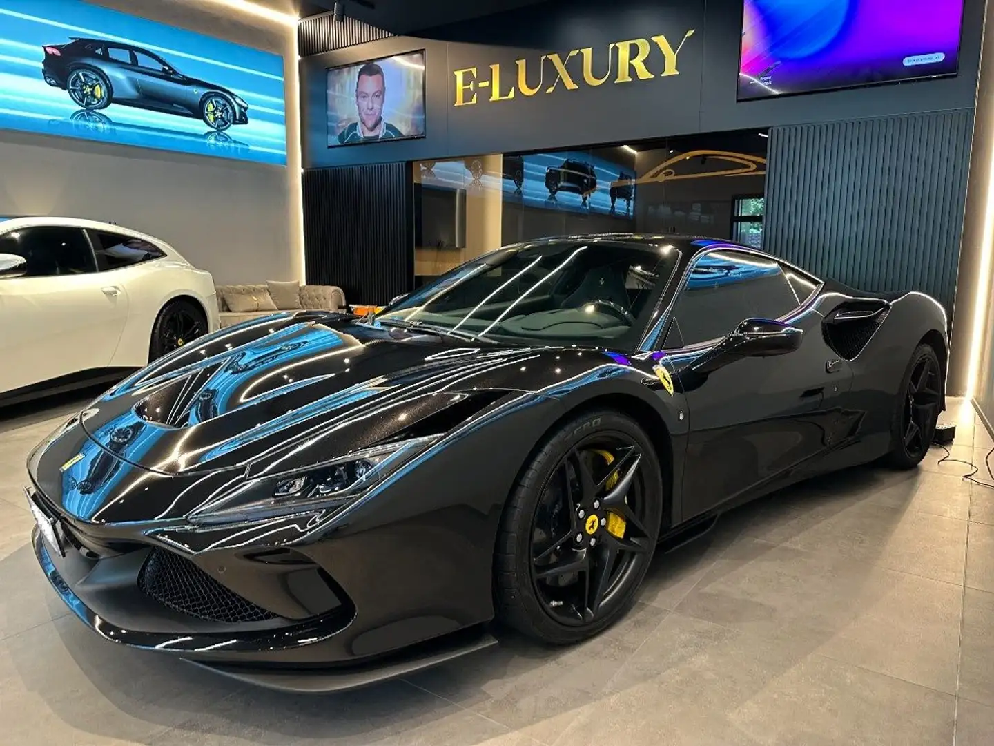 Ferrari F8 Tributo TRIBUTO - FERRARI F8 Tributo Nero - 1