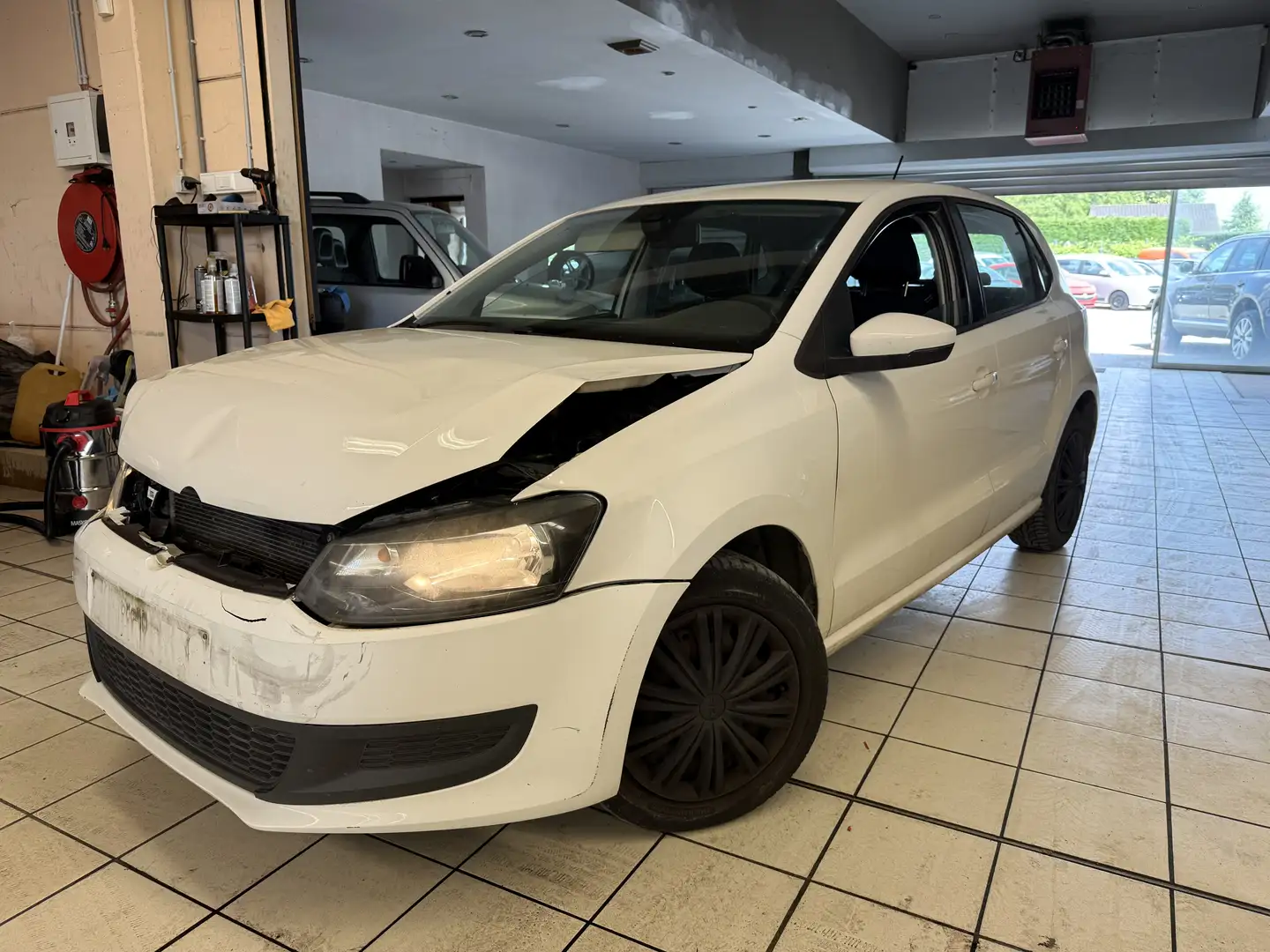 Volkswagen Polo 1.6 CR TDi Comfortline BMT DPF - 2