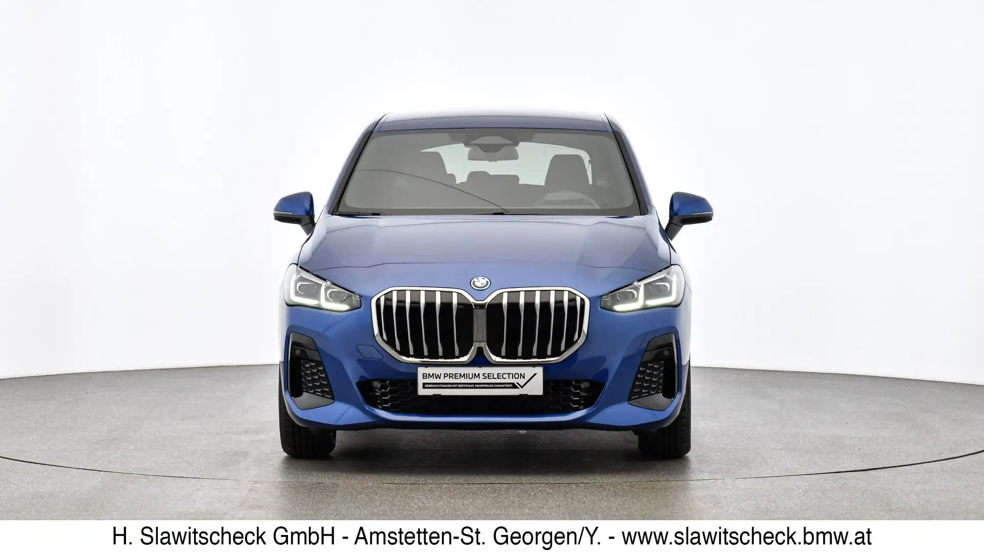 BMW 225 e xDrive Blau - 2