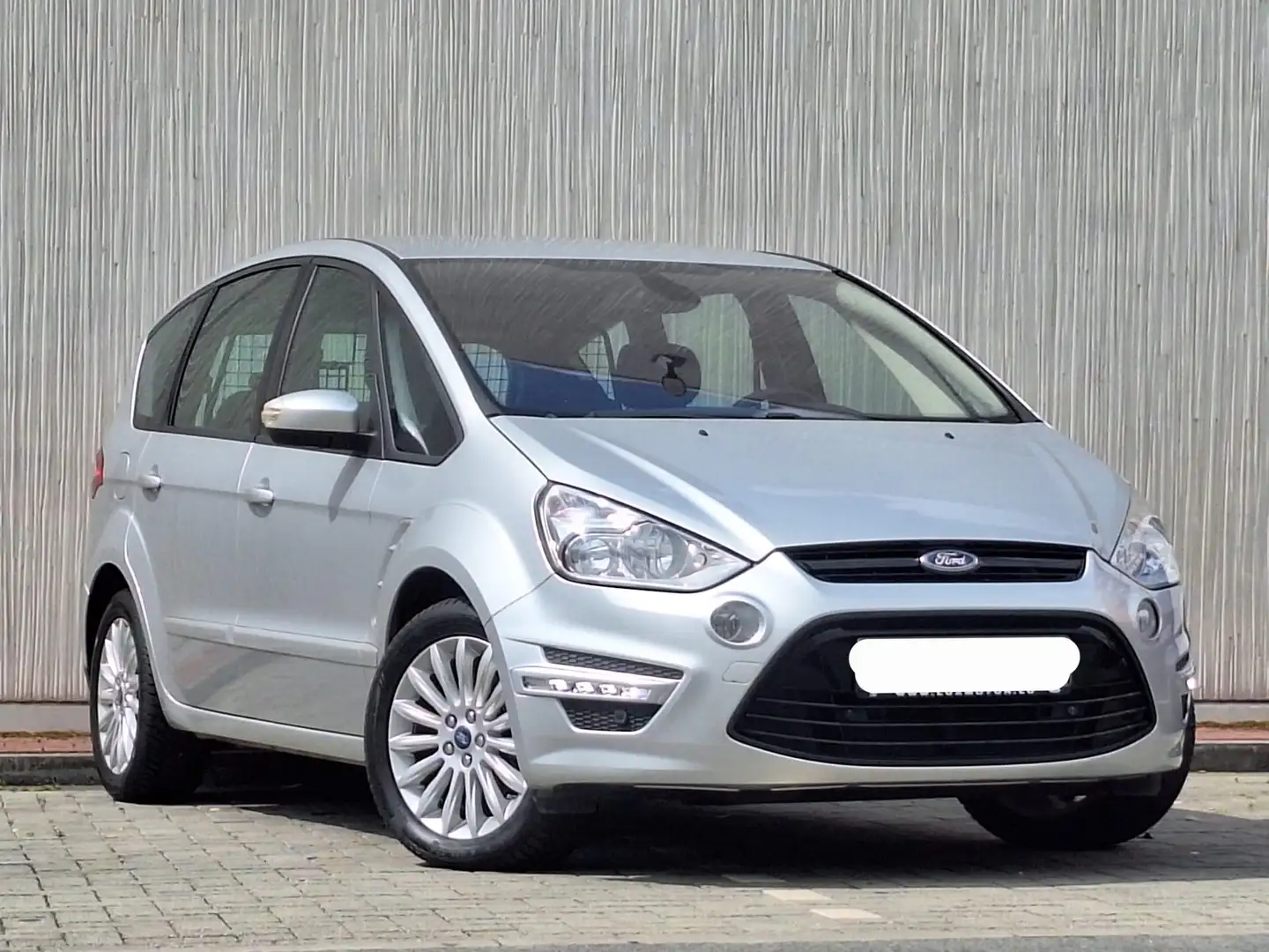 Ford S-Max 1.6 TDCi/ 5 PLACES /120 000 km / LED/Euro 5B/2015 - 1