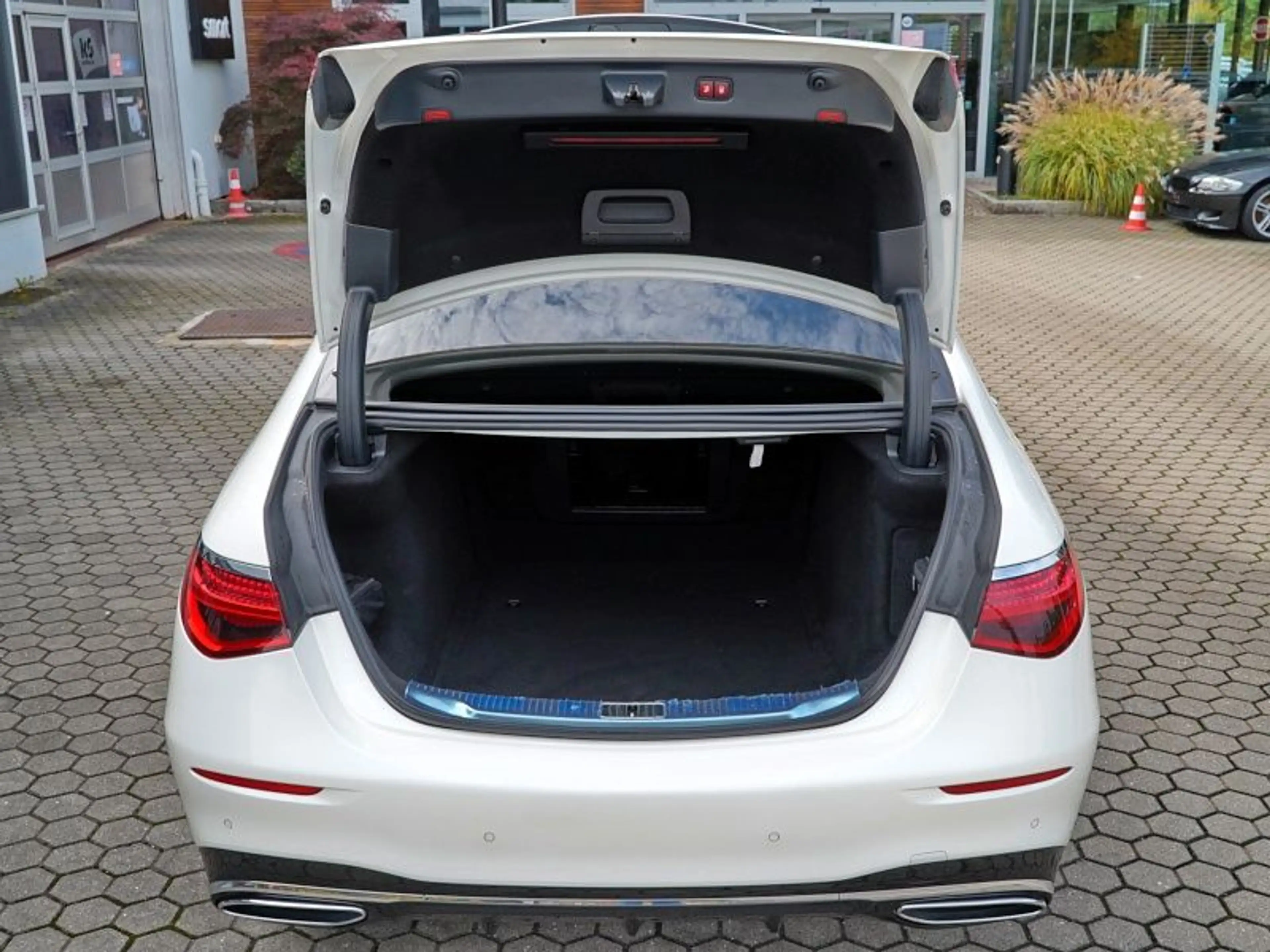 Mercedes-Benz S 400 d 4M AMG-EXCL STHZG+BURM+PANO+HUD+AIRM+360 — photo 17