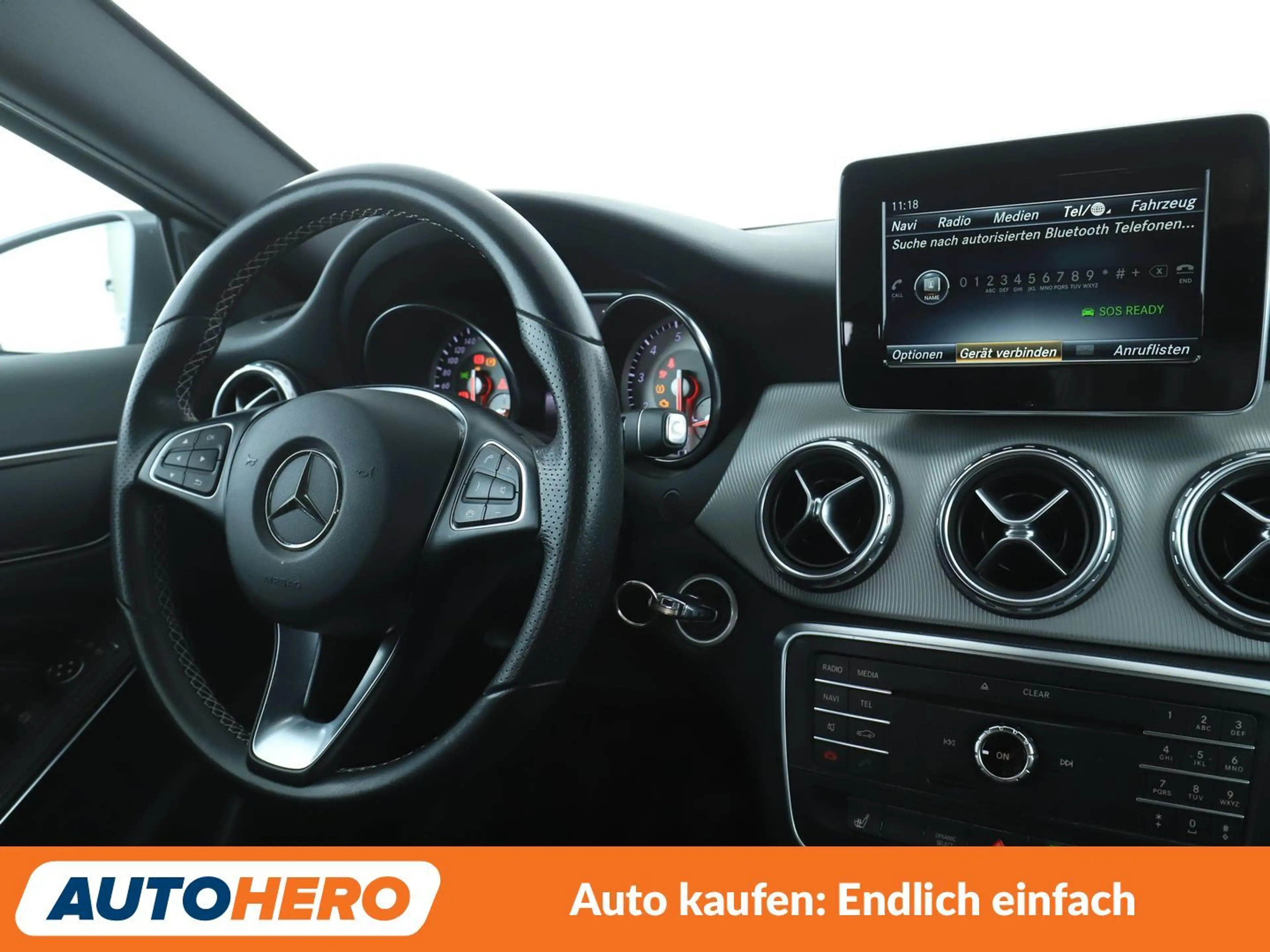 Mercedes-Benz GLA 200 GLA 200 Score Urban Aut.*NAV*BI-XENON*TEMPO*PDC* — photo 13