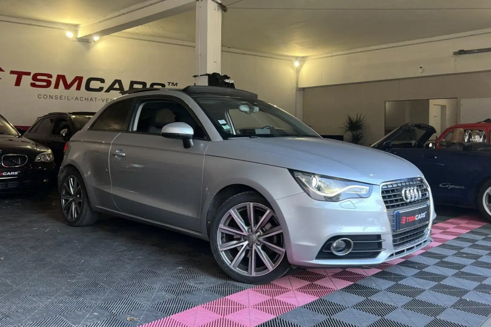 Audi A1 1.4 TFSI - 122 - BV S-tronic - Start/Stop BERLINE  Gris - 1