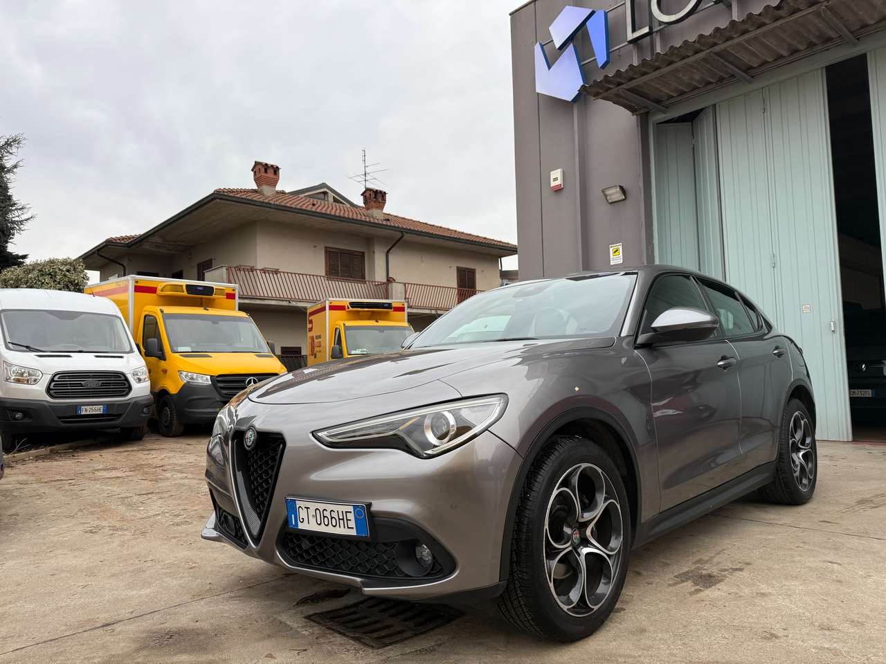 Alfa Romeo Stelvio Stelvio 2017 2.2 t Executive Q4 210cv auto my19