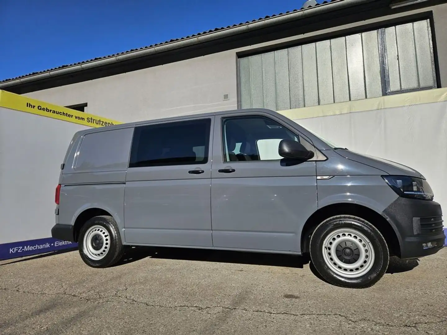 Volkswagen T6 Transporter Doka Kasten KR 4Motion 6 Sitze Gris - 1