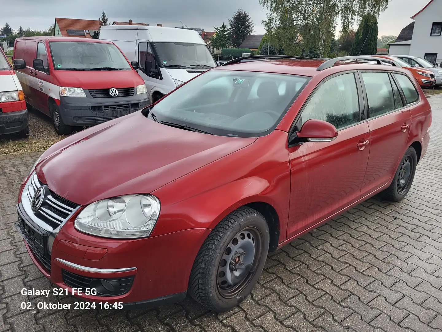Volkswagen Golf 5 Rot - 1