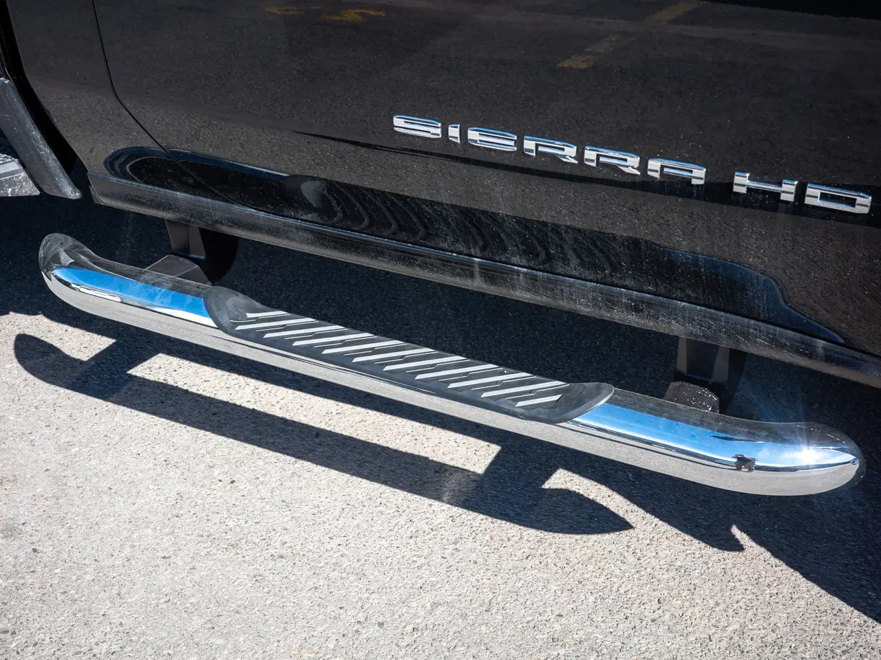 GMC Sierra 3500HD снимка GMC Sierra 3500HD