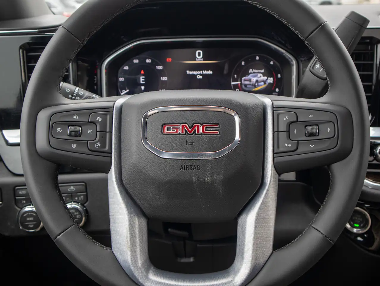 GMC Sierra 3500HD снимка GMC Sierra 3500HD