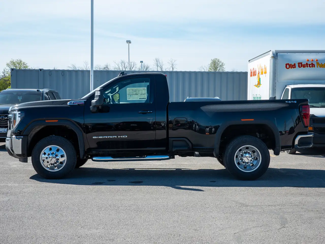 GMC Sierra 3500HD снимка GMC Sierra 3500HD