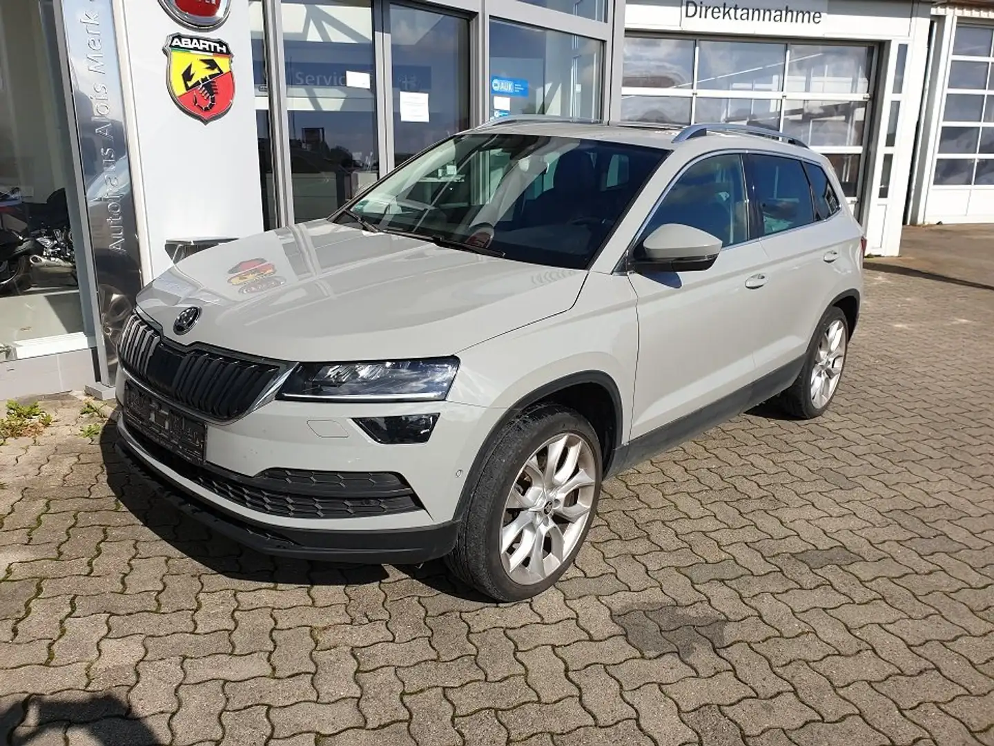 Skoda Karoq Style 4x4 Gris - 1