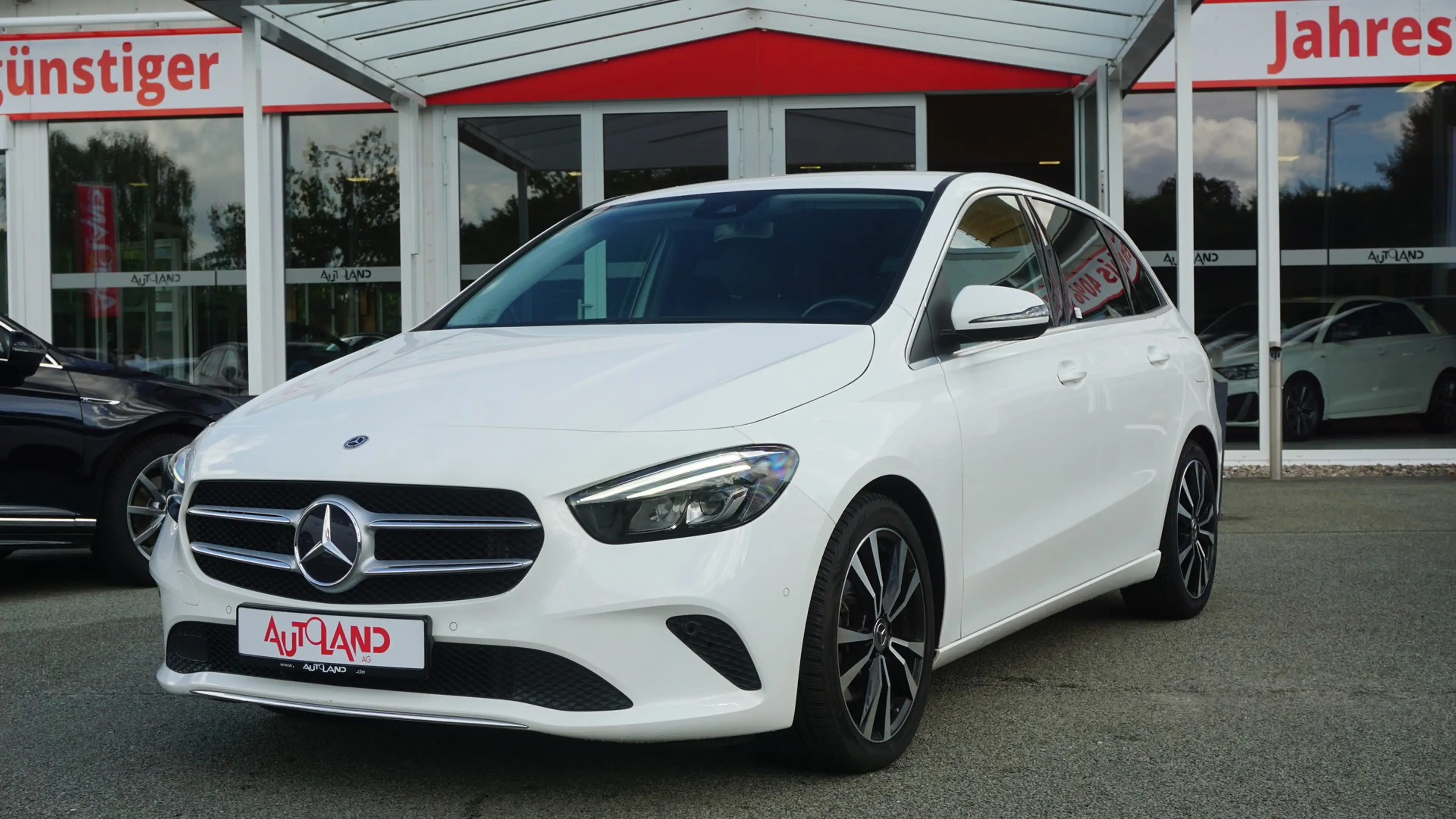 Mercedes-Benz B 220 B220 4Matic Progressive 4-Matic LED Navi PDC USB — photo 2