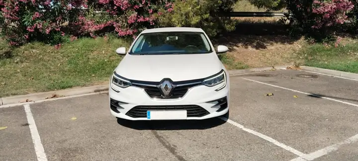 Renault Mégane 2023, foto 27