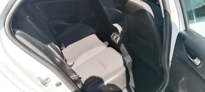 Renault Mégane 2023, foto 8