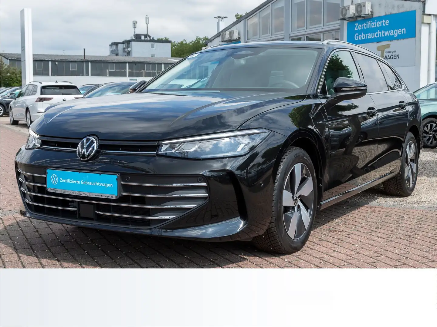 Volkswagen Passat Variant 1.5 eHybrid BUSINESS LED LM18 AHK Schwarz - 2