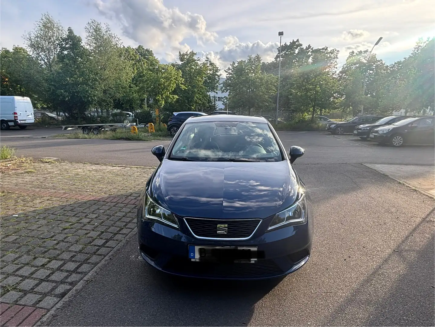 SEAT Ibiza Ibiza SC 1.0 MPI Style TÜV NEU + 4 NEUE REIFEN Blau - 2