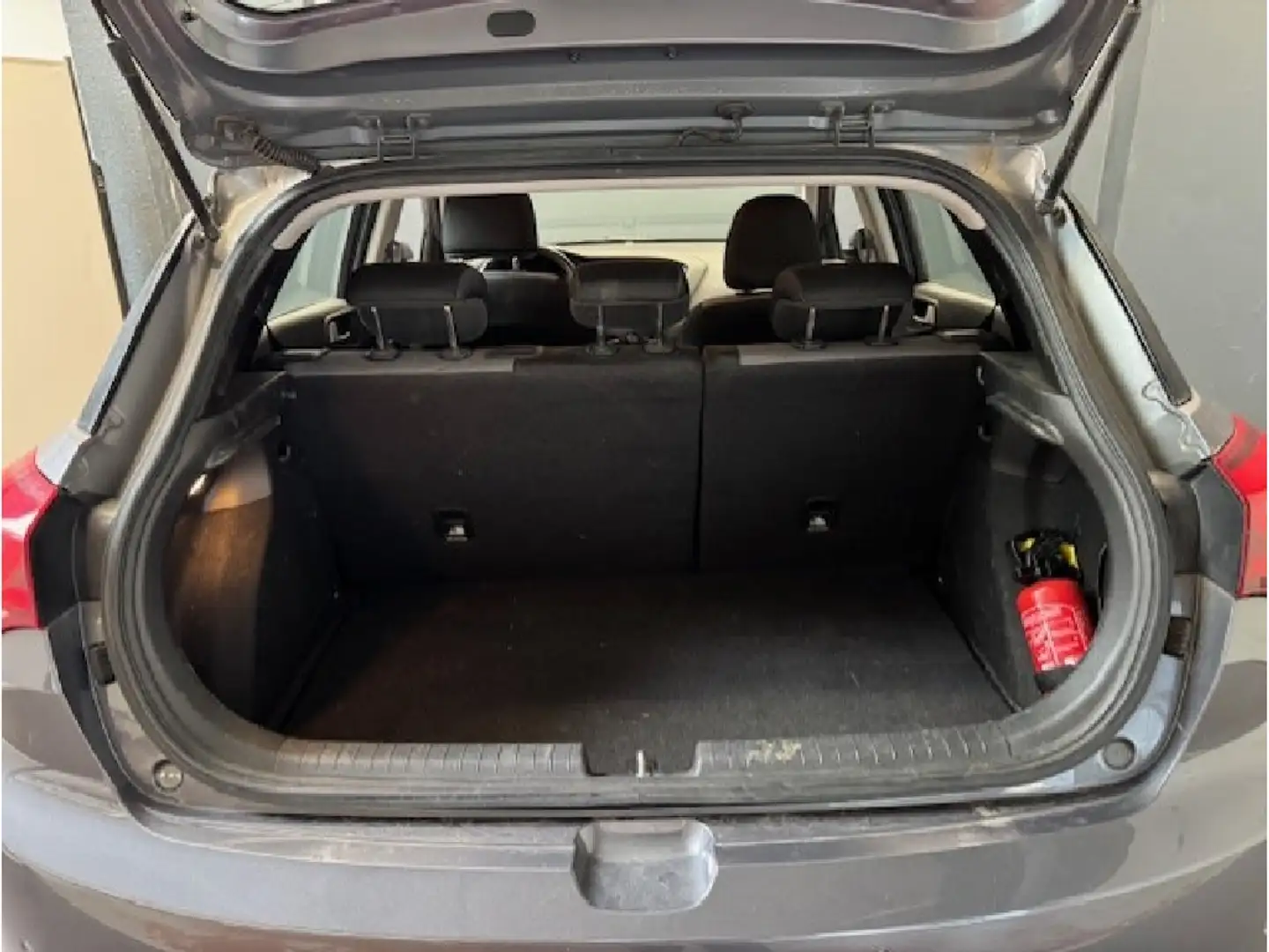 Hyundai i20 1.1 CRDi 75 Intuitive 1ERE MAIN - 2