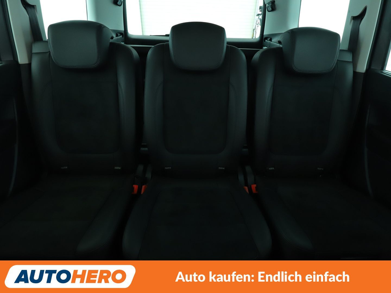 SEAT Alhambra 1.4 TSI Style — photo 15