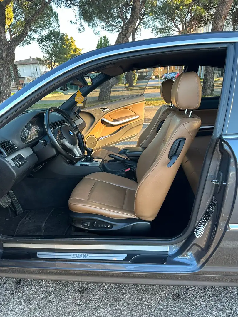 BMW 330 330ci Coupe - 2
